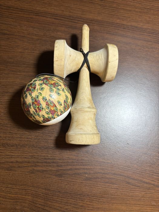 Kendama lotus element