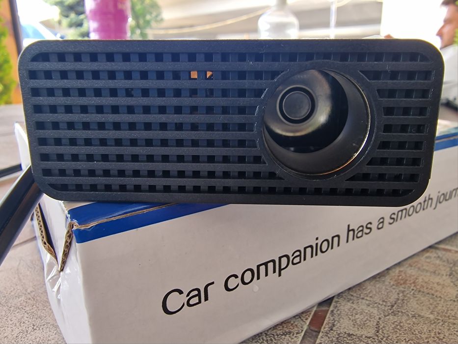 *НОВ* Инвертор за автомобил/камион