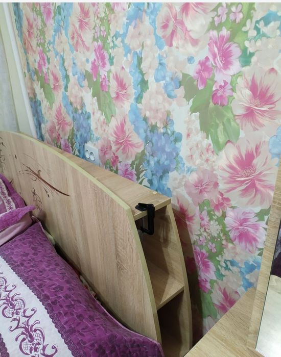 Продам спальный гарнитур