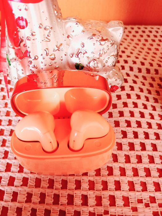 Безични слушалки GJBY-музика и разговори