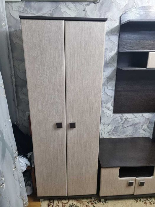 Продам срочно стенку