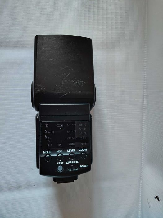 Продам вcпышки Sony, Canon, Nikon, микрофоны и синхронизаторы.