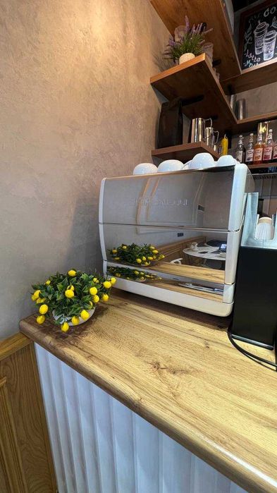 Продается профессиональная кофемашина Nuova Simonelli Appia II Compact