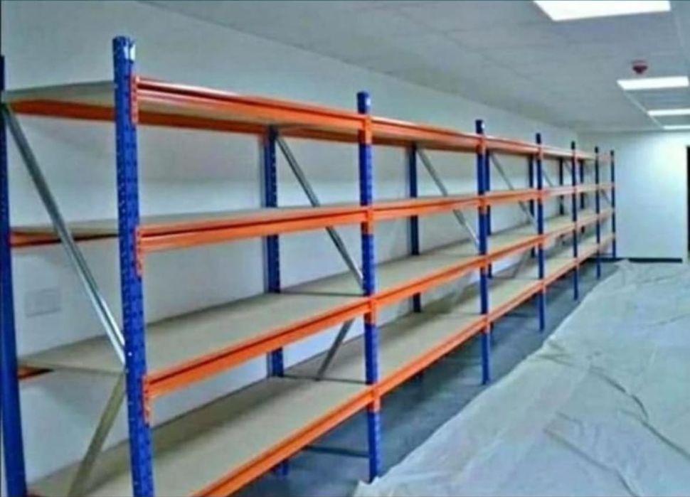 Rafturi metalice profesionale