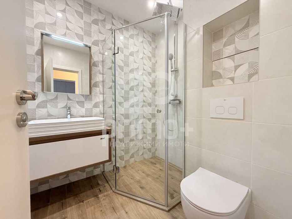 Дава се под наем Тристаен апартамент в София, Витоша - 120 кв.м за 1000 € - Снимка #11