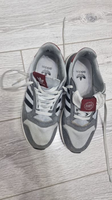 Кроссовки мужские летние