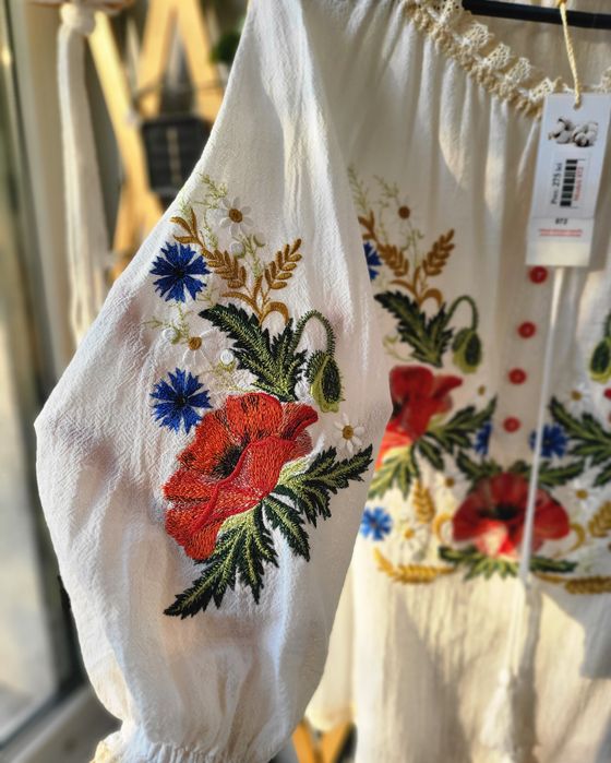 Ie tradițională femei, Material: 100%  BUMBAC, noua cu etichetă
