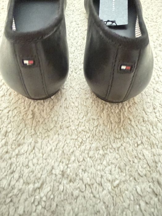 Balerini Tommy Hildiger nr 40 piele