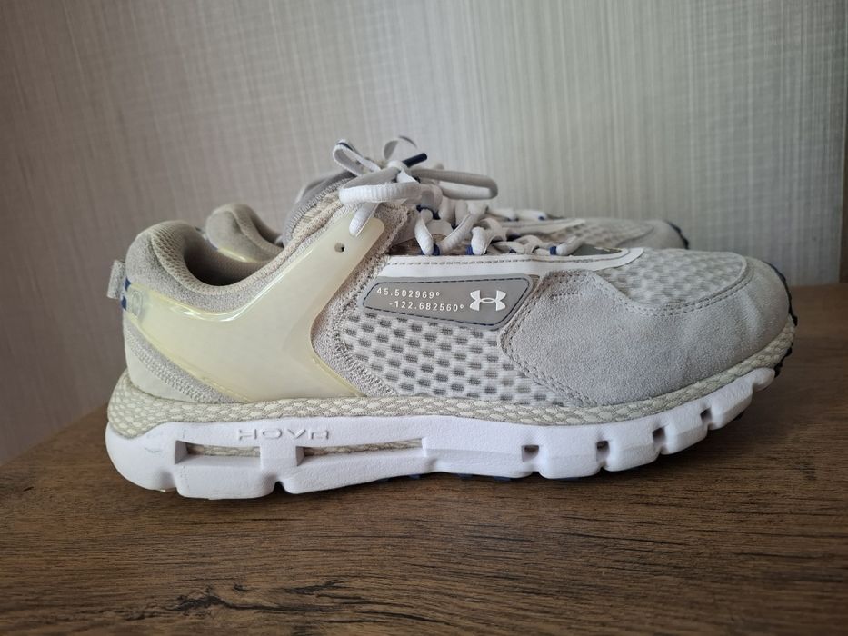Under Armour маратонки 44.5 номер.