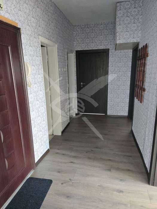 Тристаен апартамент - кв. Каменица 1 - 11020011