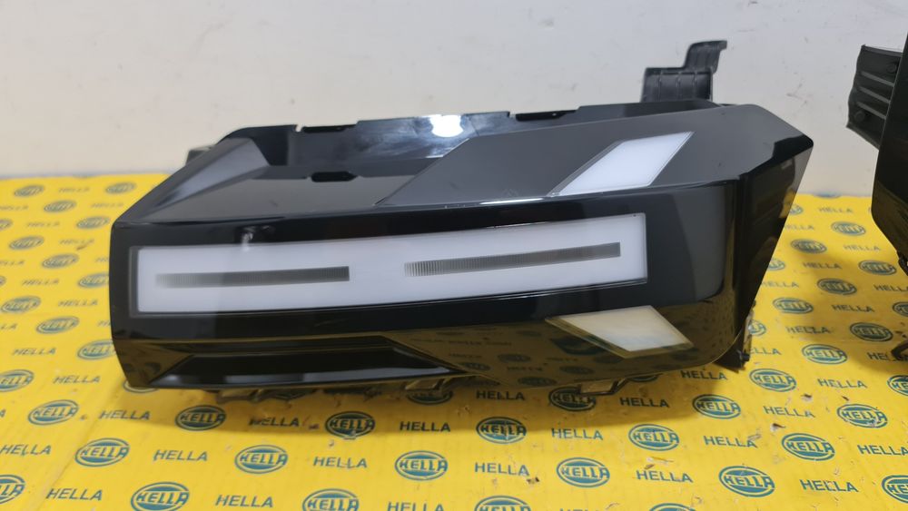 Far proiector led drl stanga Dacia Spring 2 facelift