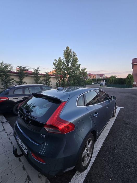 Volvo V40 2.0 150 cp