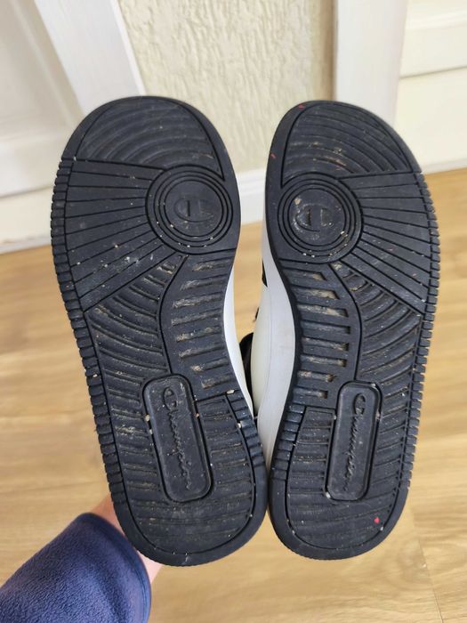 Ghete / sneakers Champion copii, mărimea 39, alb-negru, stare bună