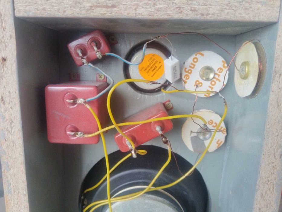 тонколони, говорители български