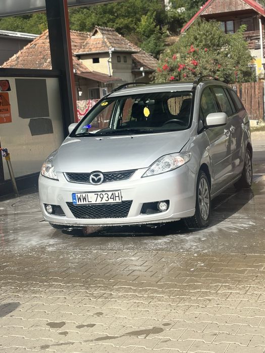 Mazda 5