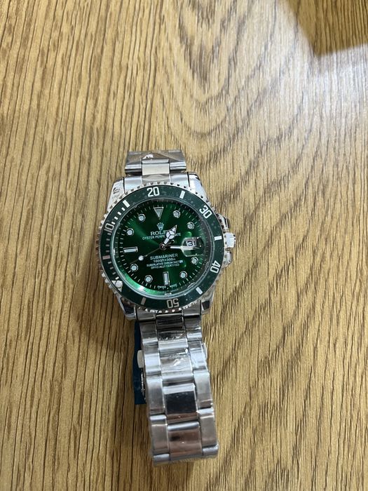 Ceas Rolex Submariner – nou, cadran verde, în cutie