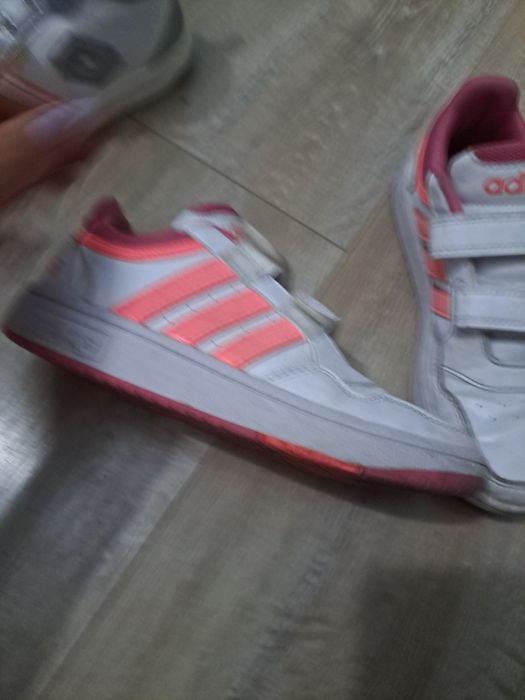 Маратонки 33 номер