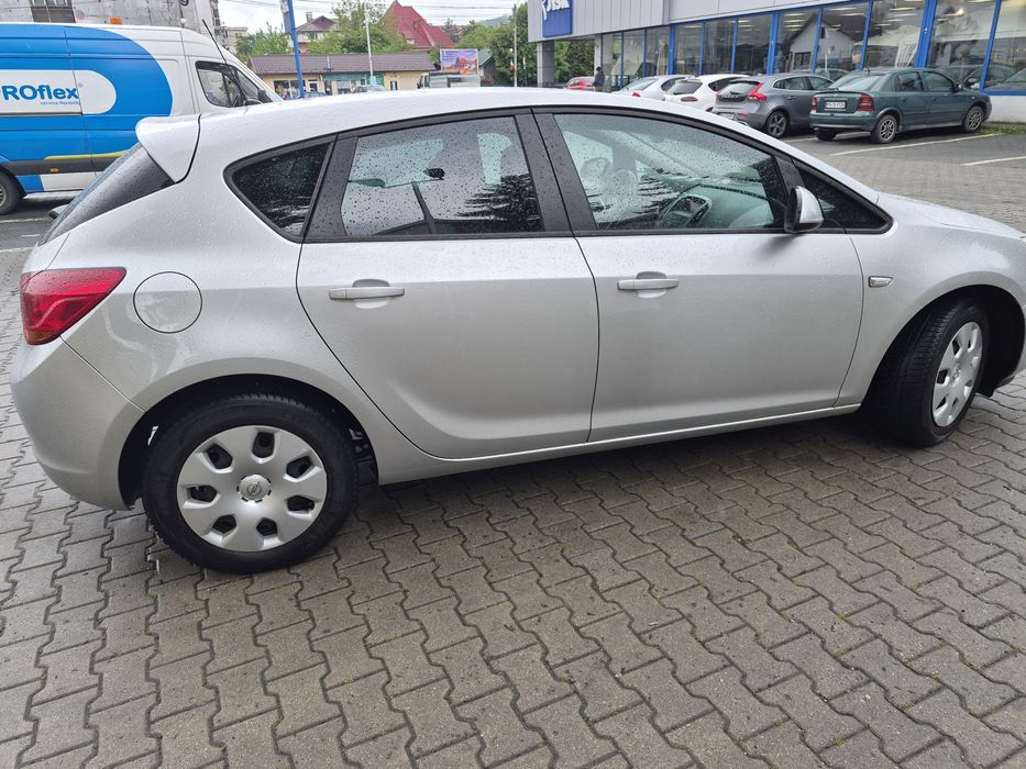 Vand Opel Astra J