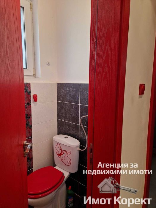 Продава се Къща в Асеновград - 230 кв.м за 957 €/кв.м - Снимка #4