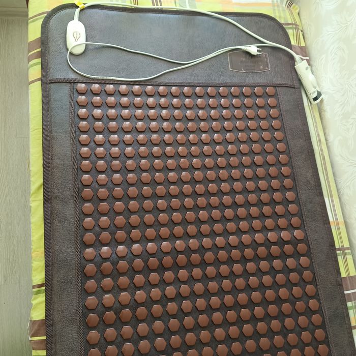 Продам кровать массажный