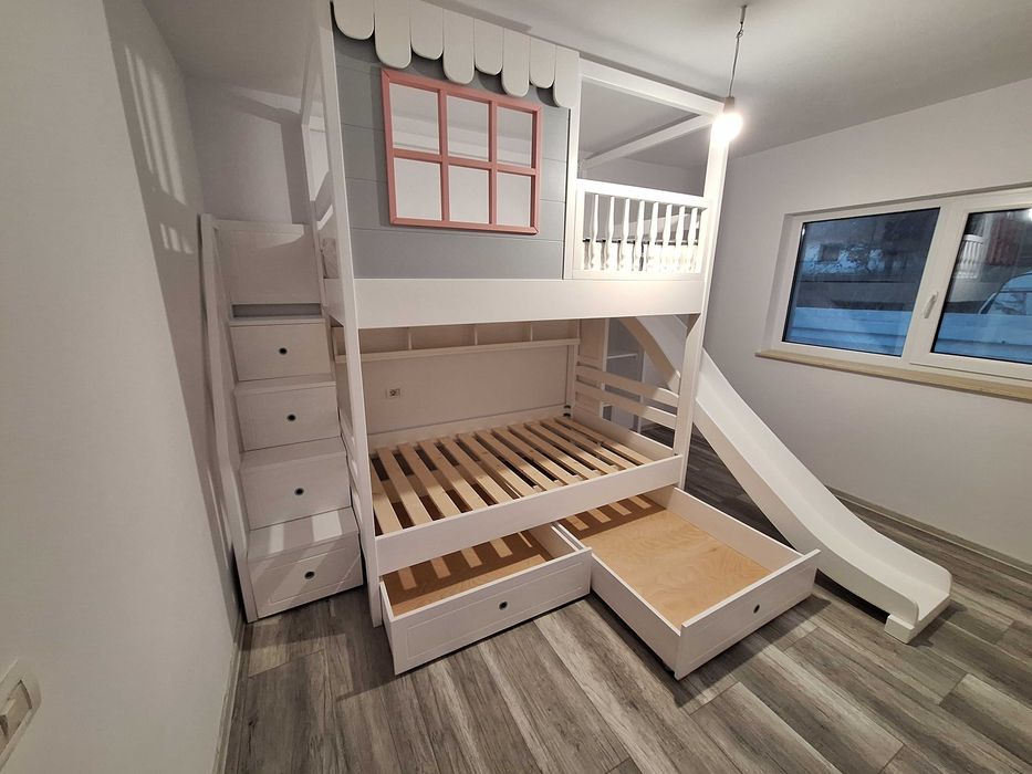 TRANSPORT GRATUIT.Pat etajat din lemn masiv.Cod 4006