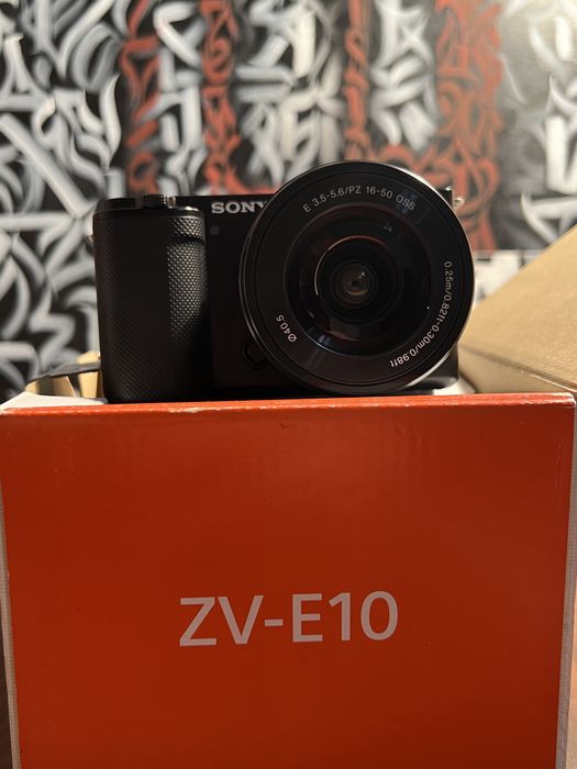 SONY ZV-E10 + 18-50 kit