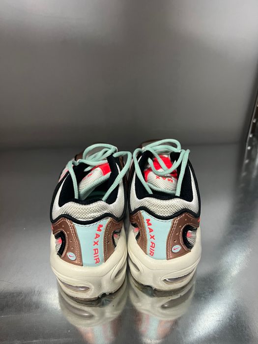 NIKE air max tailwind