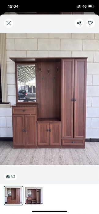 Прихожая с зеркалом