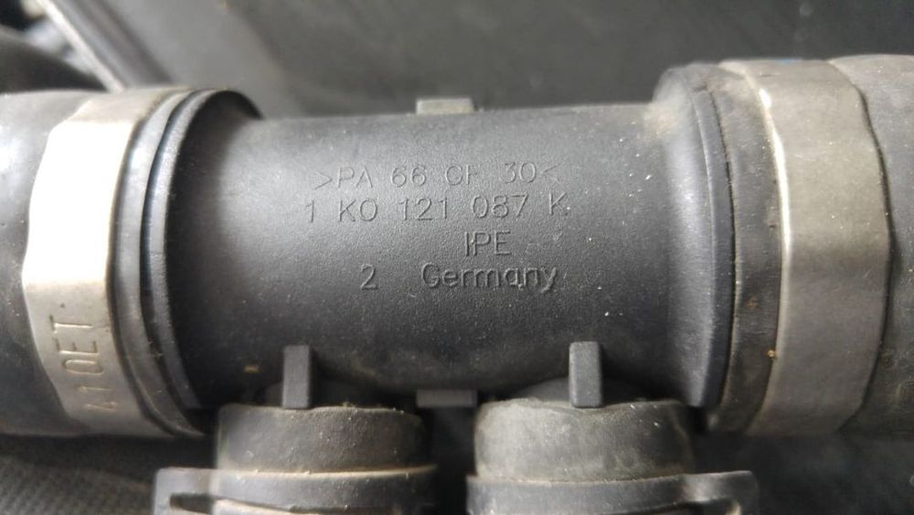 Conducta furtunuri apa 1.4 tfsi bmy vw touran 1t1 1t2 1k0121087k