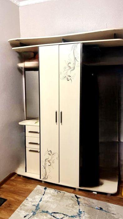 Коп заттар бар сатылатын.