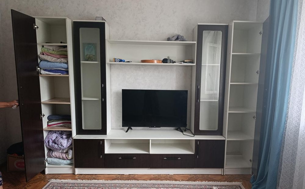 Стенный гарнитура