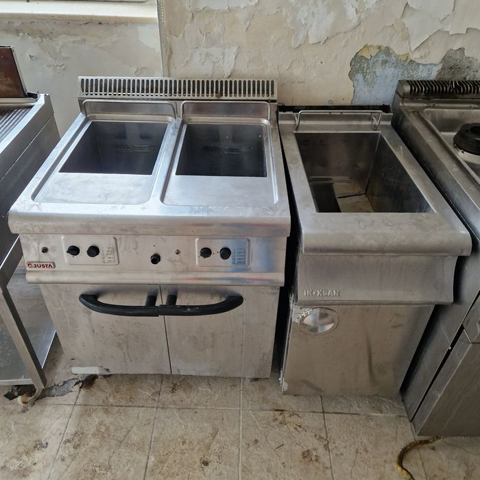 Friteuza dubla.cu banc de putere, pe gaz sau curent