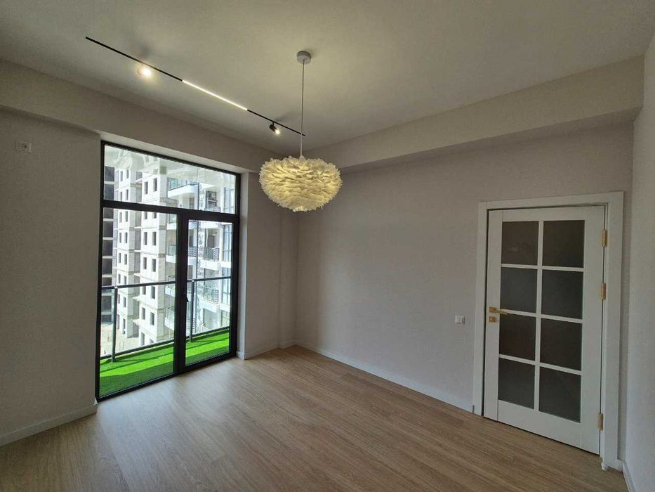 3х комтнатная с ремонтом новостройка, Ботанический сад (НБ)