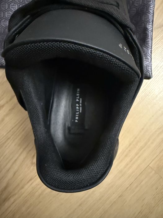 Кроссовки мужские