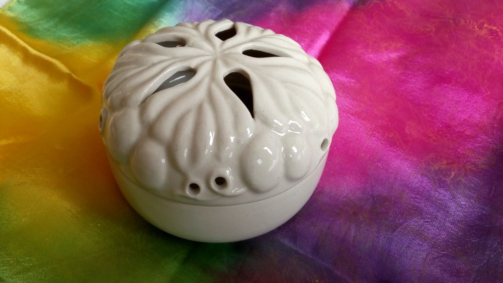 Порцеланова кутия, ръчна изработка