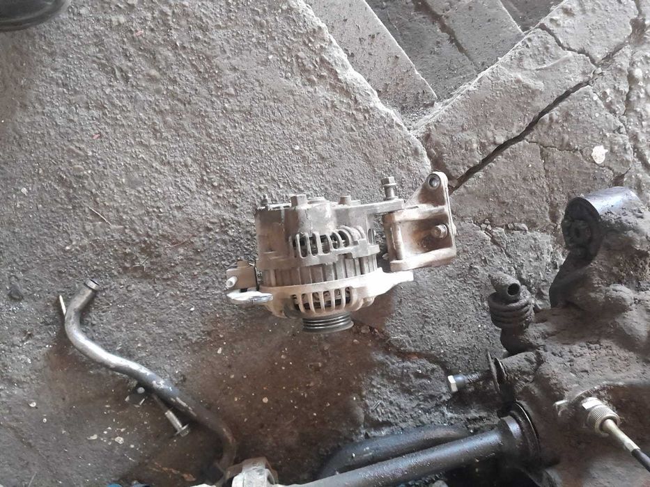 Запчасти для мазды 626