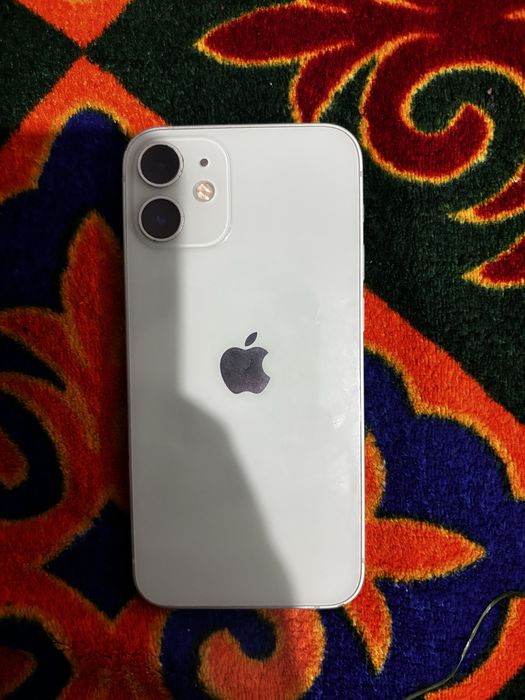 iphone 12 mini  64гб