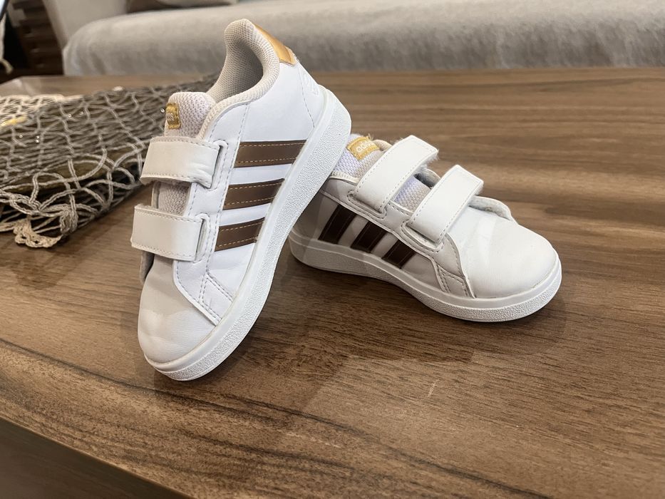 Детски маратонки 25. номер