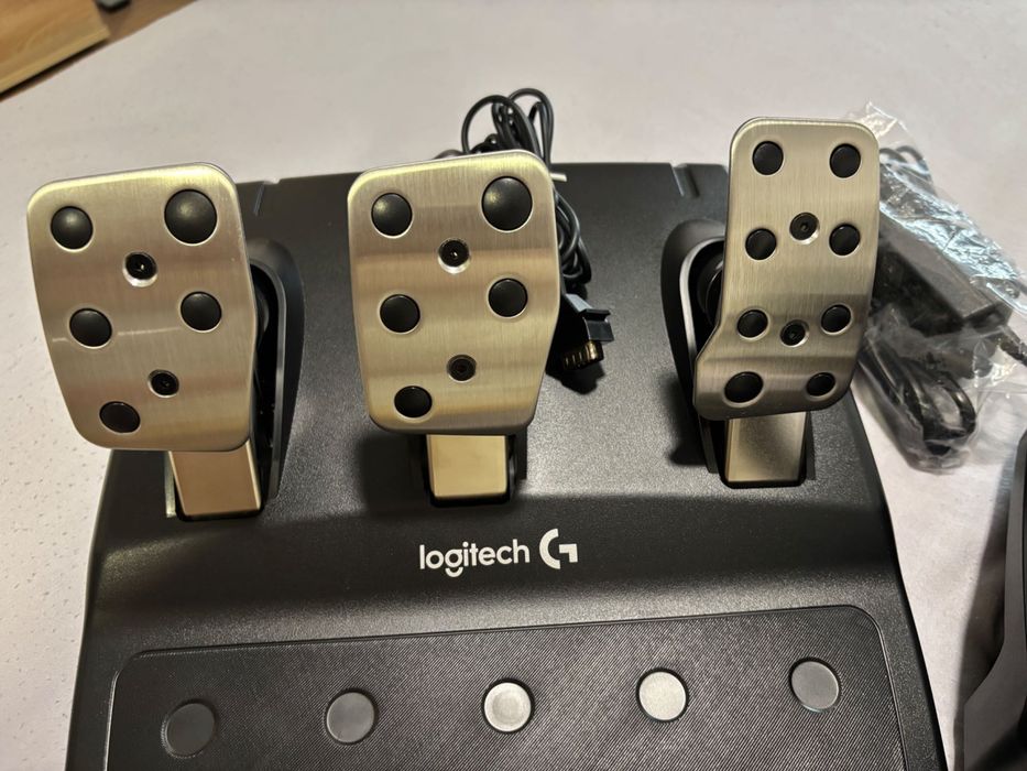 волан Logitech G29