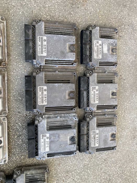 Компютър еку ecu електронен блок двигател Голф 5 1.9тди 105кс BKC