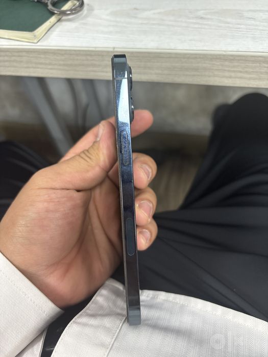 Iphoni 12 pro max