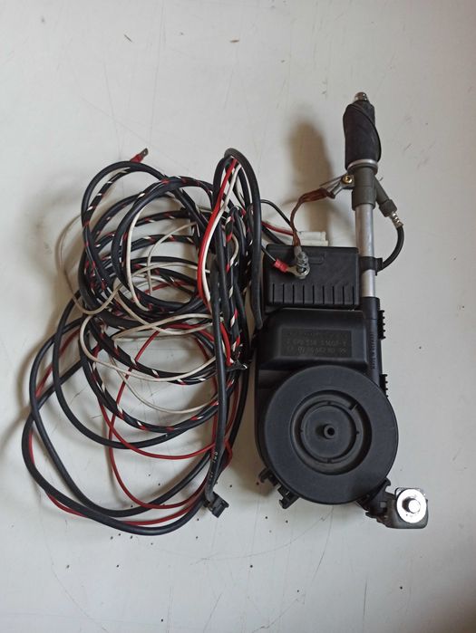 Автомобильная антенна