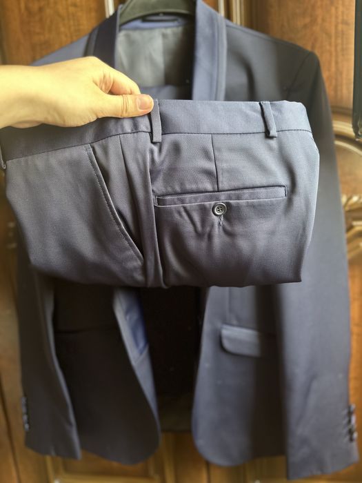 Turkiyadan opkeltirilgan Kastyum shim bir marta faqat Toyda kiyilgan