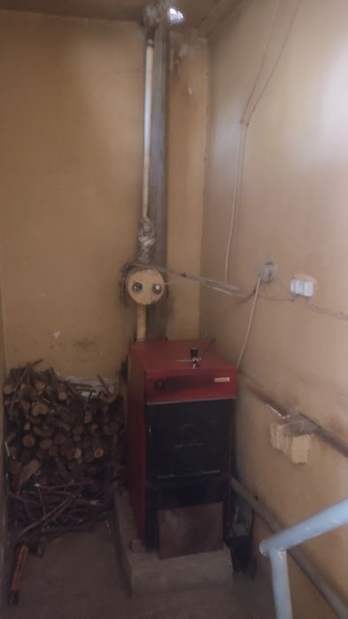 Продается дача в п.Навбахор, Паркентский район