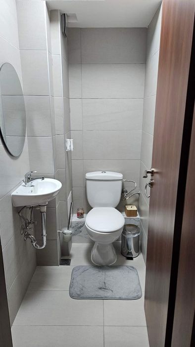 Дава се под наем Тристаен апартамент в Добрич, ЖП Гара - 102 кв.м за 137700 € - Снимка #3