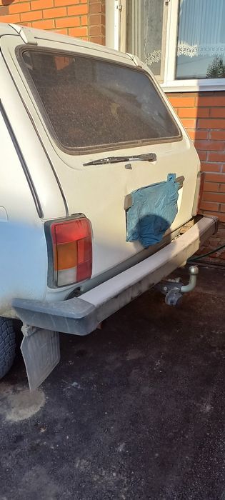 Продам Ниву 2015 года