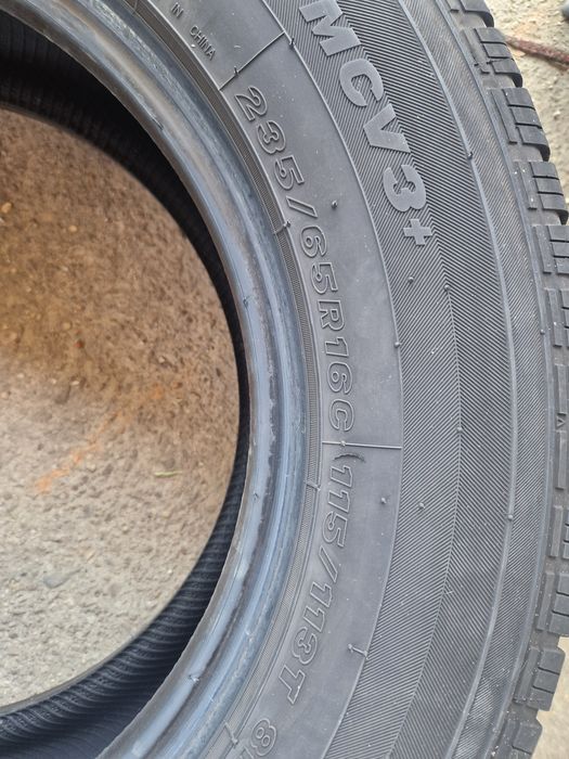 2бр.235/65/16 C MAXXIS