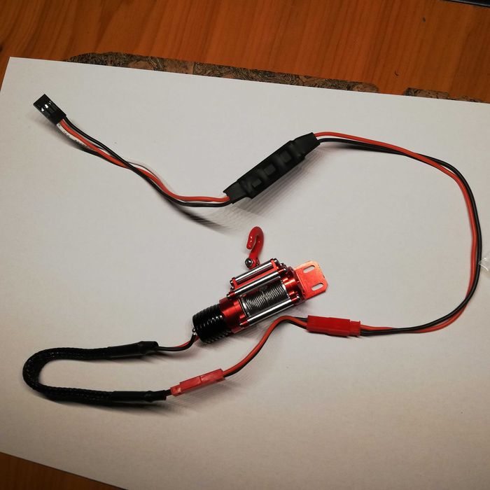 automodel adaptor electronic pentru comandare troliu din telecomanda