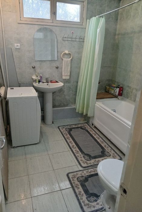 Чилонзор 6 -11 манзилда 2 хонали Уй сотилади локация жуда Кулай жойда