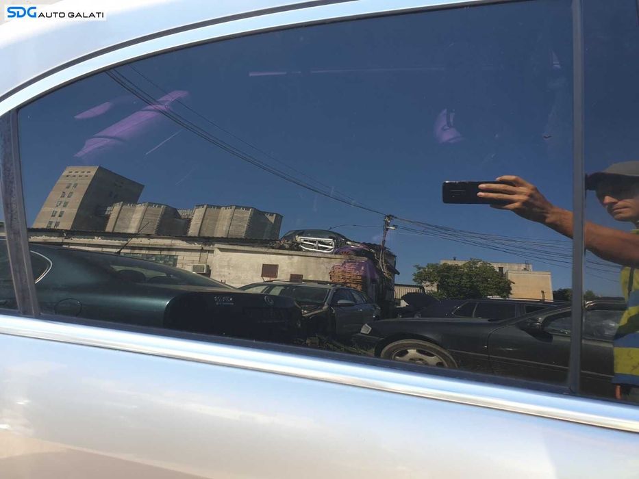 Perie Bandou pentru Geam Sticla de pe Usa Portiera Dreapta Spate Mercedes Clasa S Class W221 S320 2005 - 2013 [C0310]